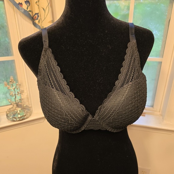 Auden Other - Lace Plunge Bra Unlined Wireless Everyday Comfort Bra 34C NWT Pretty
